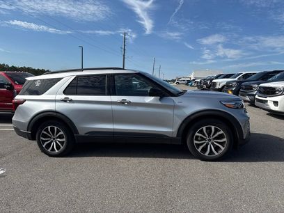 Used 2023 Ford Explorer ST-Line w/ Class IV Trailer Tow Package