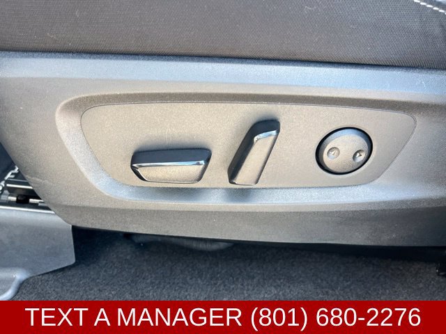 Used 2026 Nissan Pathfinder SV AWD/4WD image 15
