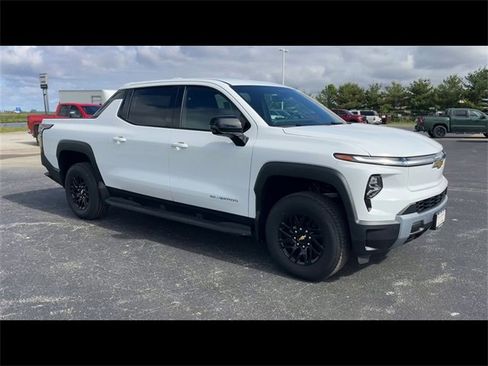 New 2025 Chevrolet Silverado EV LT image 2