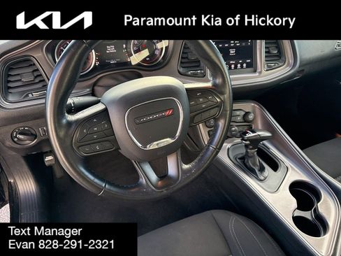 Used 2023 Dodge Challenger SXT image 19