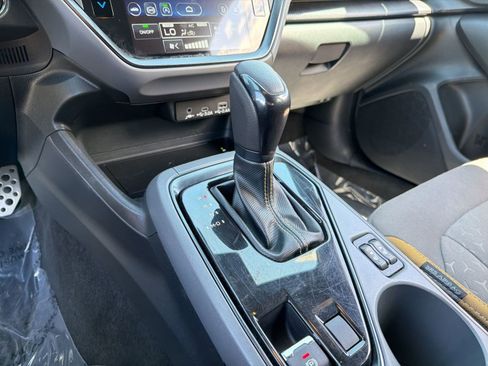 Used 2025 Subaru Crosstrek 2.5i Sport AWD/4WD image 19