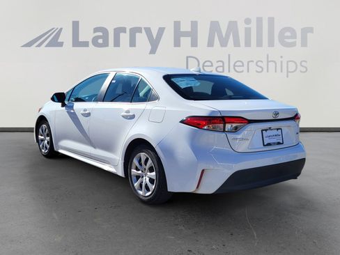 Certified 2024 Toyota Corolla LE image 3