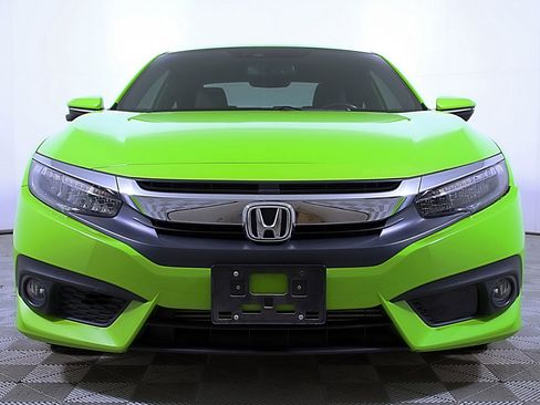 Used 2016 Honda Civic Touring image 5