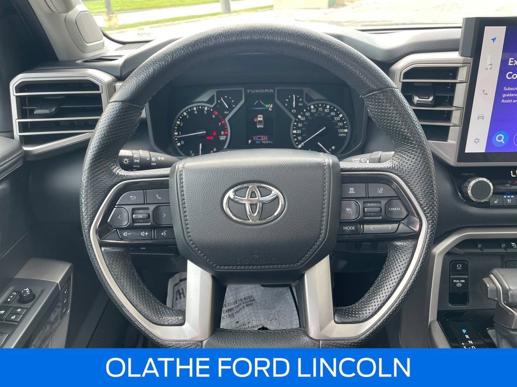 Used 2022 Toyota Tundra Limited w/ Power Package AWD/4WD image 18