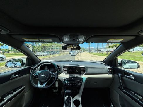 Used 2022 Kia Sportage Nightfall Edition FWD image 12