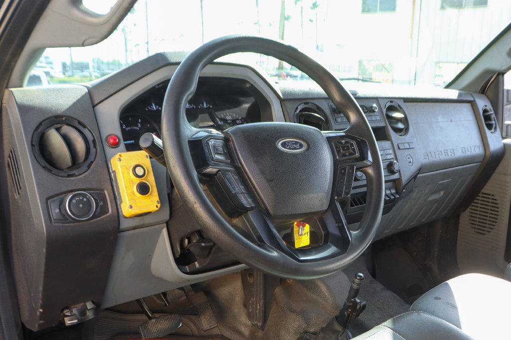 Used 2022 Ford F650 2WD Crew Cab Super Duty image 23