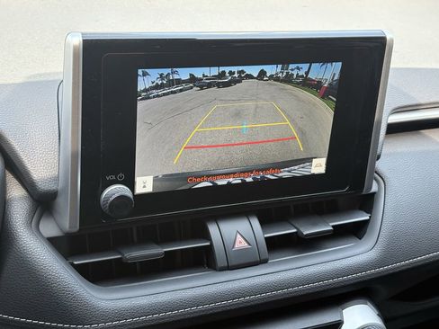 Certified 2025 Toyota RAV4 LE AWD/4WD image 12