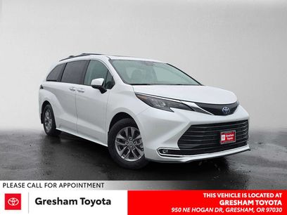 Used 2024 Toyota Sienna XLE w/ XLE Plus Package