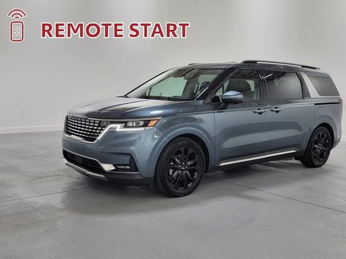 Used 2024 Kia Carnival SX Prestige image 4