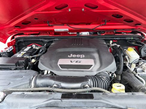 Used 2015 Jeep Wrangler Unlimited Sport w/ Quick Order Package 24S image 20