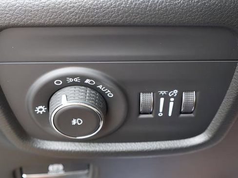New 2026 Jeep Grand Cherokee Limited AWD/4WD image 20