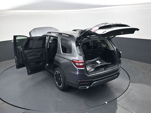 New 2026 Honda Pilot Touring image 42
