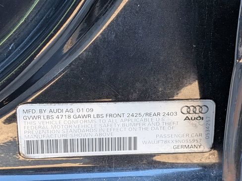 Used 2009 Audi A4 2.0T Premium image 10
