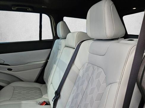 New 2026 Jeep Cherokee Overland w/ Advanced Pro Tech Group image 16