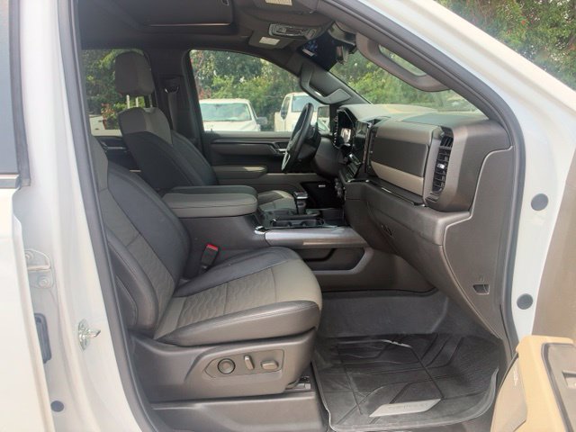 Used 2025 Chevrolet Silverado 1500 ZR2 w/ Technology Package AWD/4WD image 11