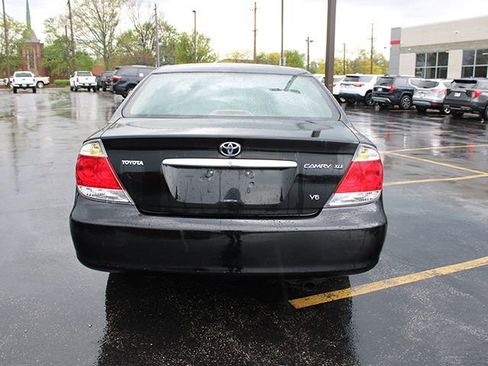 Used 2006 Toyota Camry XLE FWD image 6