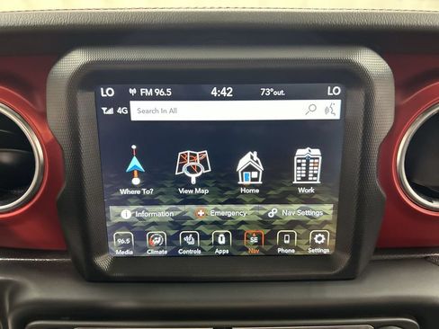 Used 2023 Jeep Gladiator Rubicon w/ Cold Weather Group AWD/4WD image 14