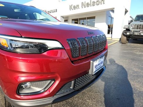 Used 2021 Jeep Cherokee Latitude Plus image 4