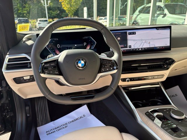 Certified 2025 BMW 330i xDrive Sedan w/ Premium Package AWD/4WD image 12