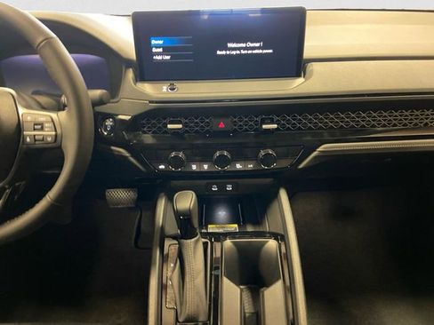 New 2025 Honda Accord EX-L image 11