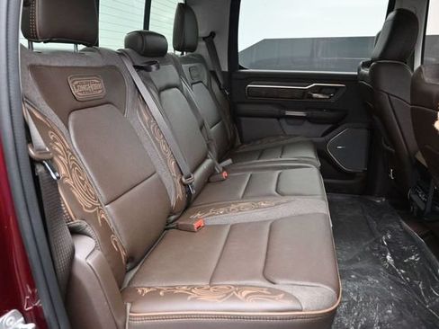 Used 2025 RAM 1500 Limited AWD/4WD image 14