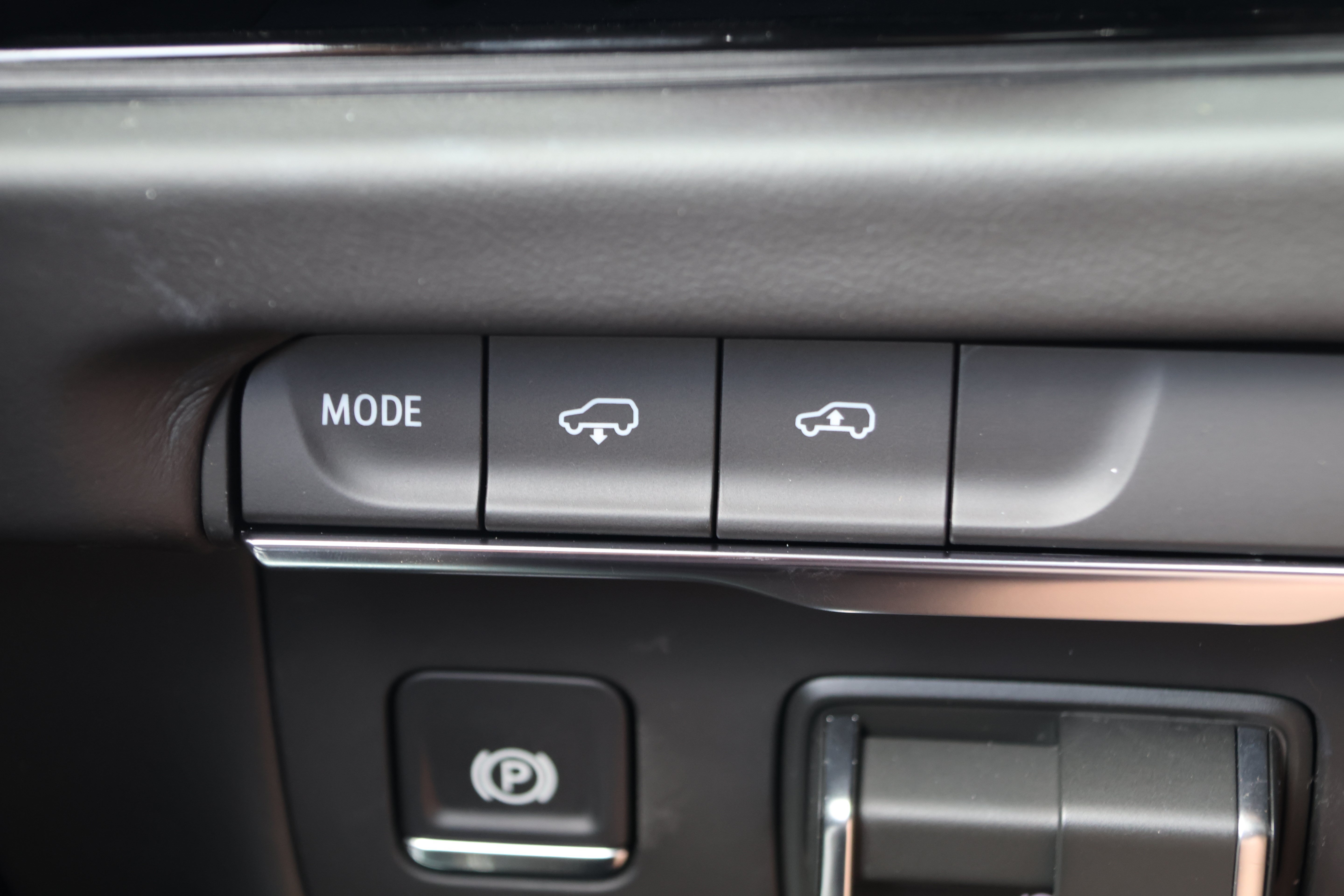 Used 2026 Cadillac Escalade ESV V AWD/4WD image 16