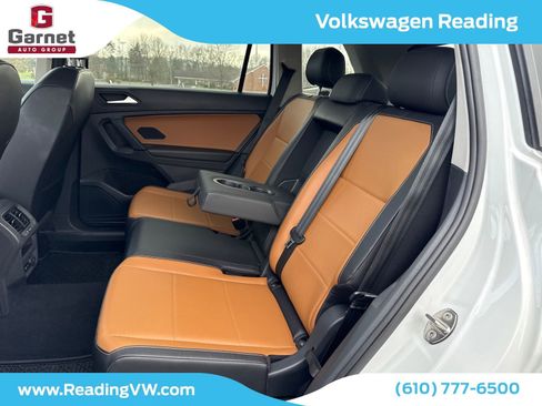 Used 2019 Volkswagen Tiguan SE w/ Panoramic Sunroof Package image 14