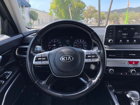 Used 2021 Kia Telluride S FWD image 29