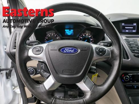 Used 2017 Ford Transit Connect XLT image 10