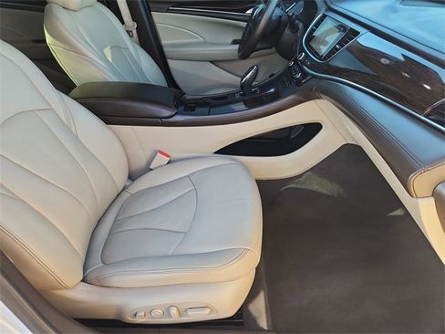 Certified 2017 Buick LaCrosse Premium w/ Driver Confidence Package #2 image 28