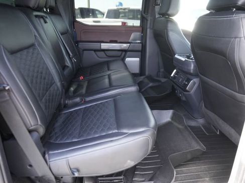 Used 2022 Ford F150 Lariat w/ Equipment Group 502A High image 16