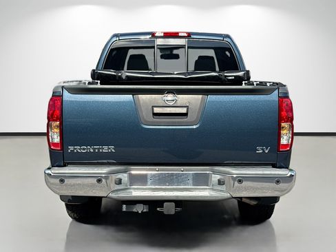 Used 2020 Nissan Frontier SV RWD image 4
