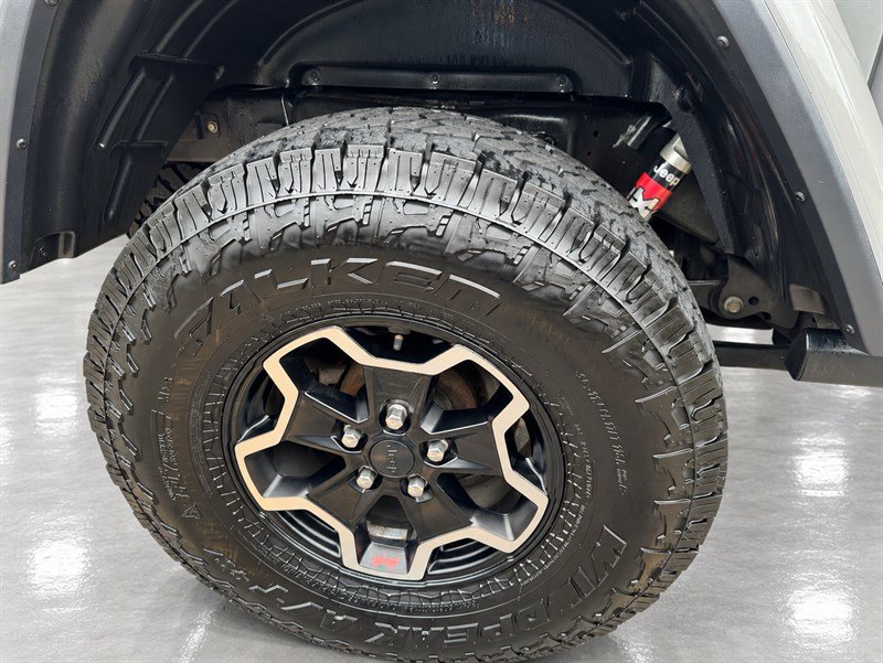 Used 2021 Jeep Gladiator Rubicon AWD/4WD image 27