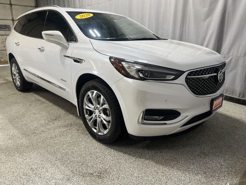 Used 2020 Buick Enclave Avenir w/ Avenir Technology Package AWD/4WD image 2