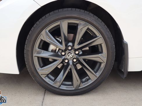 Used 2025 Toyota Corolla SE FWD image 10