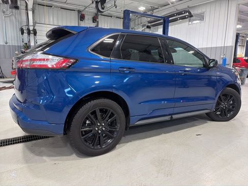 Used 2023 Ford Edge ST-Line image 11