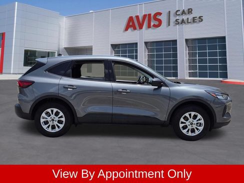 Used 2025 Ford Escape Active AWD/4WD image 5