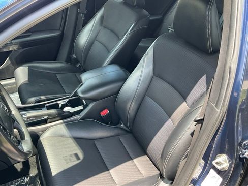 Used 2016 Honda Accord Sport image 10