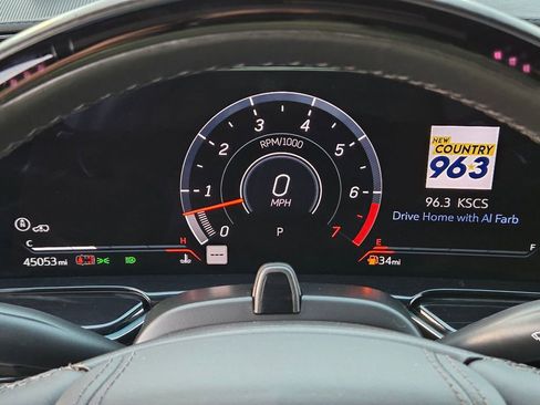 Used 2023 Cadillac Escalade V image 16