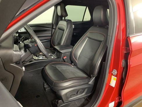 Used 2022 Ford Explorer ST-Line w/ Class IV Trailer Tow Package AWD/4WD image 28