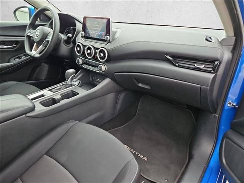 Used 2024 Nissan Sentra SV FWD image 18