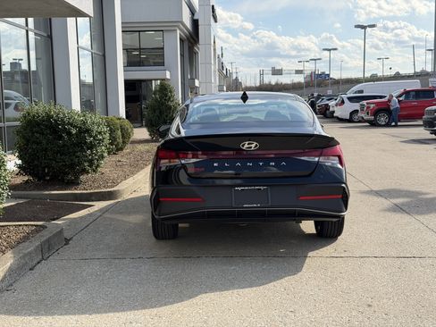 New 2026 Hyundai Elantra Sport FWD image 6