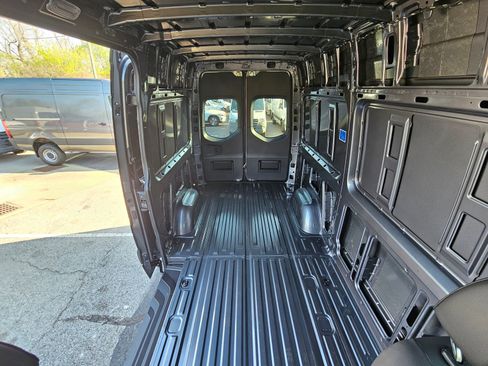 New 2026 Mercedes-Benz Sprinter 2500 image 30