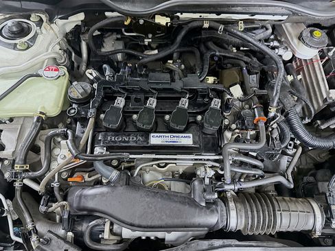 Used 2018 Honda Civic Sport image 38