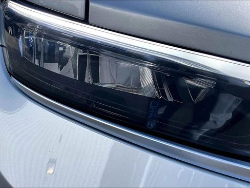 Used 2022 Jeep Grand Cherokee L Summit w/ Luxury Tech Group V image 32