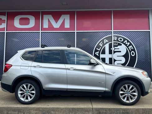 Used 2013 BMW X3 xDrive28i AWD/4WD image 4