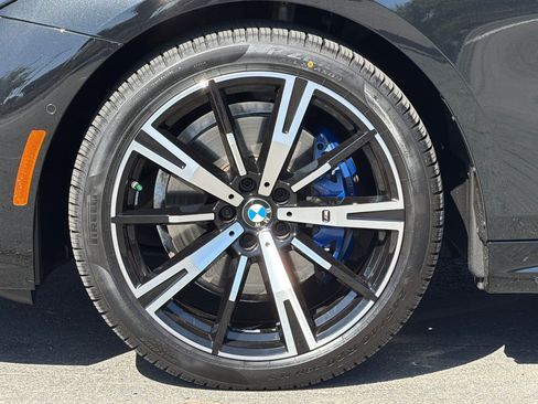 Used 2026 BMW 530i RWD image 37