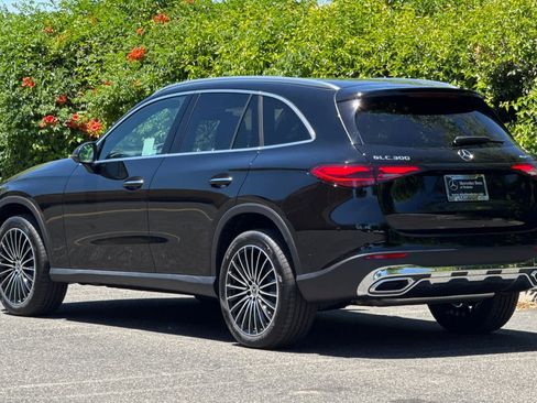 New 2026 Mercedes-Benz GLC 300 4MATIC image 5