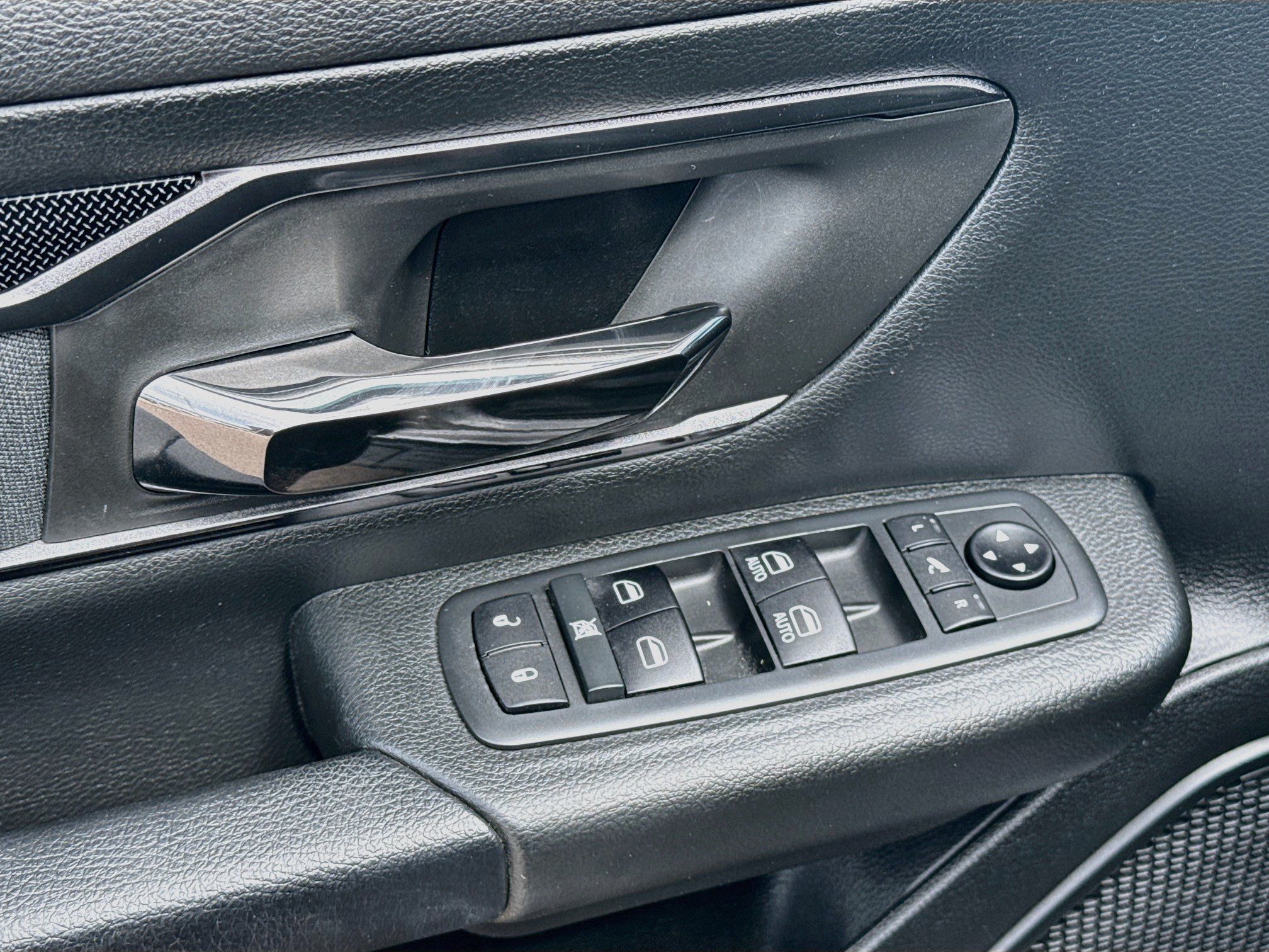Used 2021 RAM 1500 Lone Star w/ Built-to-serve Edition AWD/4WD image 15