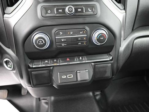 Used 2022 Chevrolet Silverado 1500 W/T w/ WT Value Package AWD/4WD image 7